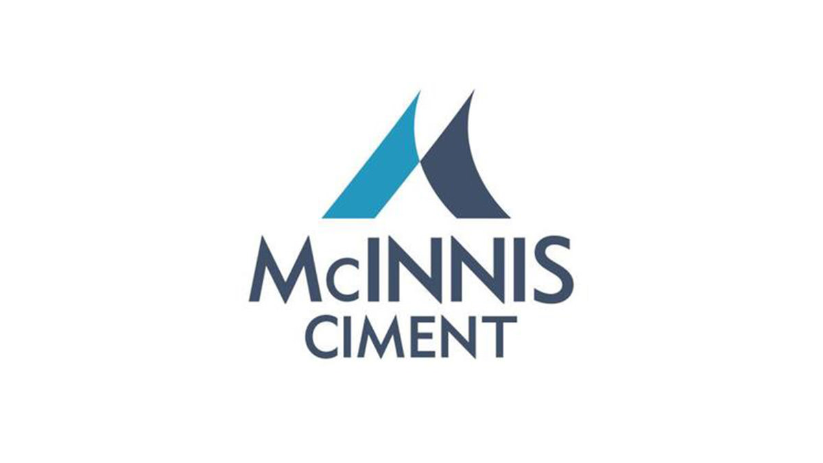 McINNIS logo